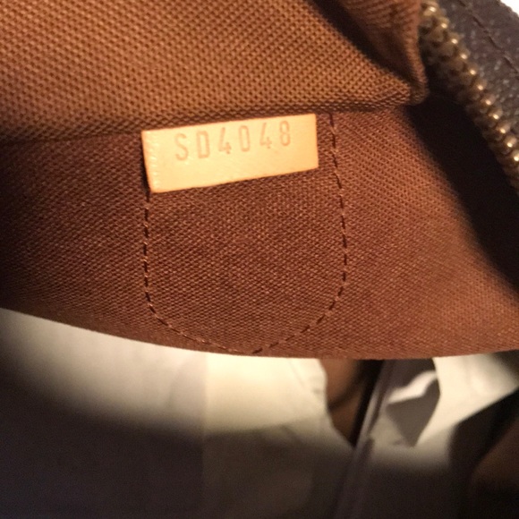 Louis Vuitton handbag - Picture 3 of 8